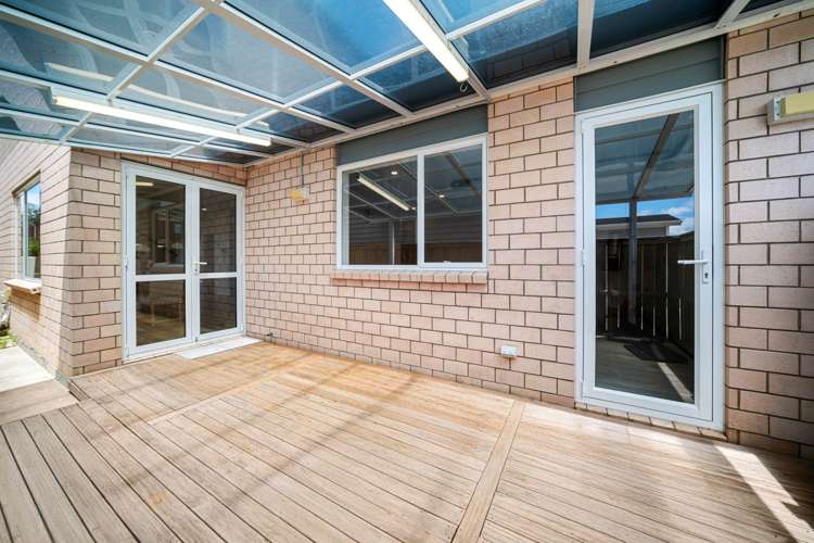 9 Fong Road Flat Bush_17