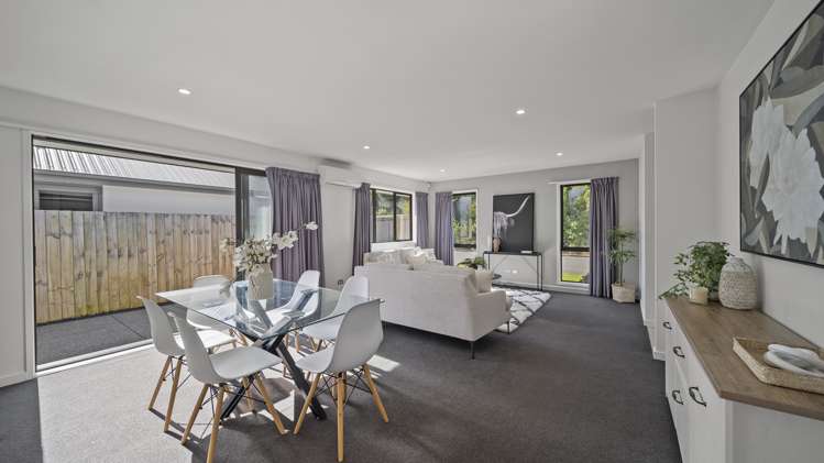 32 Robert Duncan Road Belfast_5