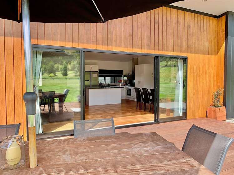 32 Argyll Road Otane_20