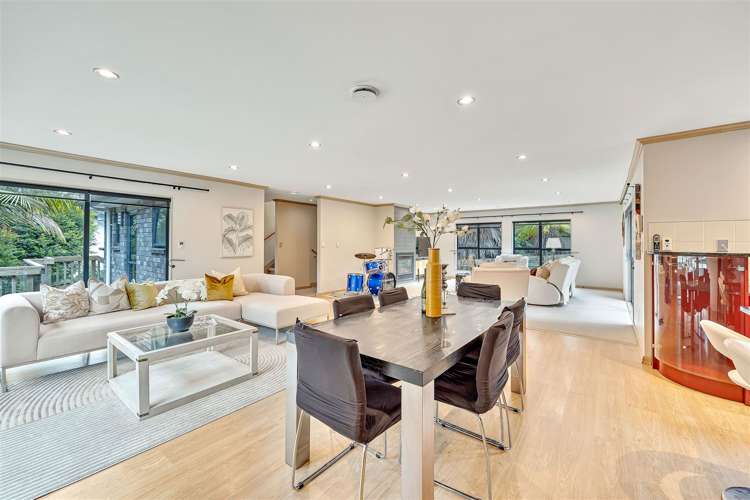 3 Fernbank Lane Greenhithe_22