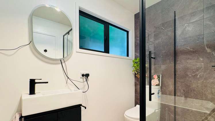 22A Dawnhaven Drive Te Atatu Peninsula_17
