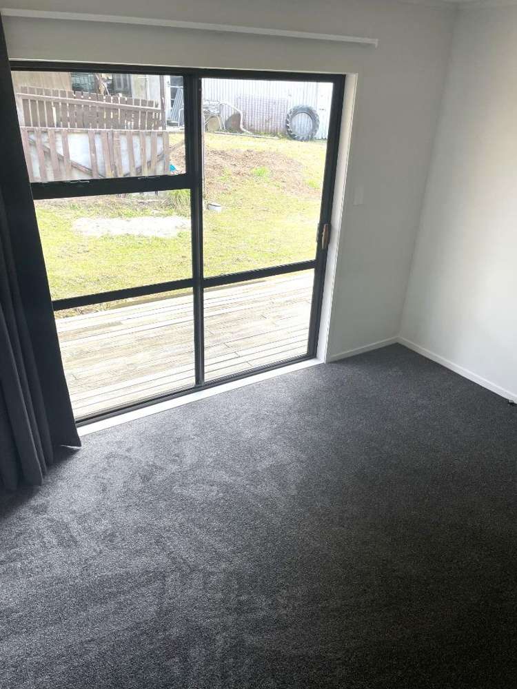 2/11B Lucinda Place Glen Eden_5