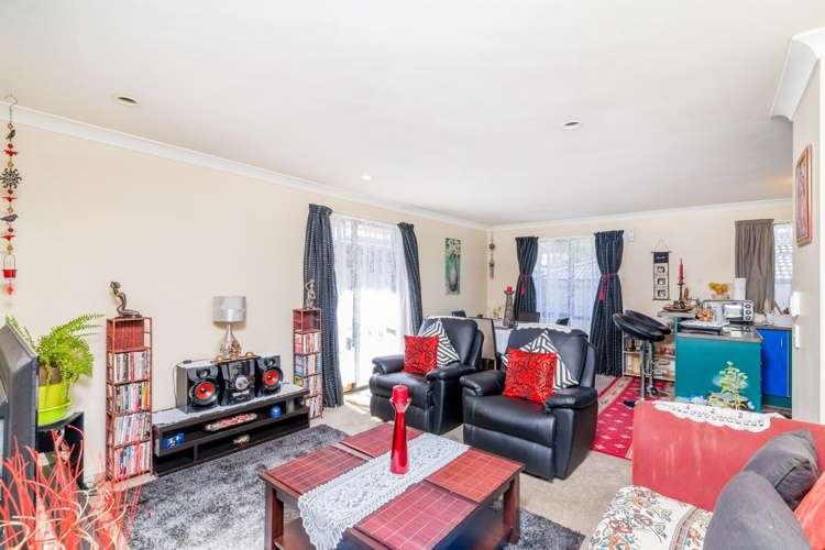 3171 Great North Road New Lynn_17