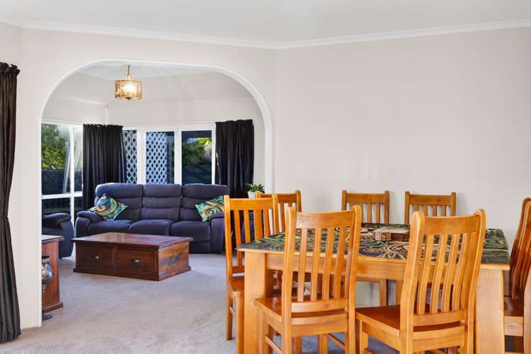 283 Glover Road Hawera_21