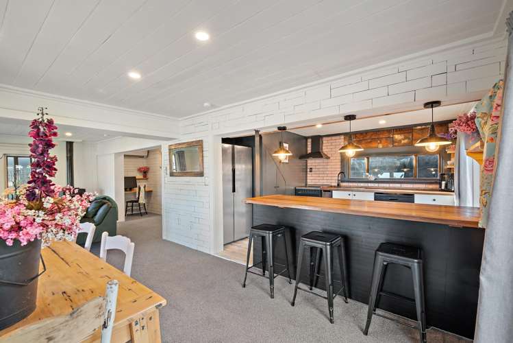 2 Ripon Street Lyttelton_9