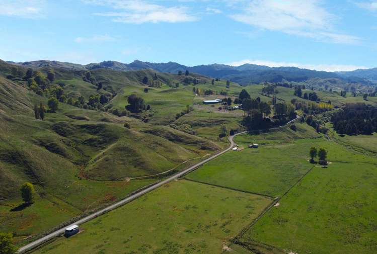 73 Rimu Road Ohura_0