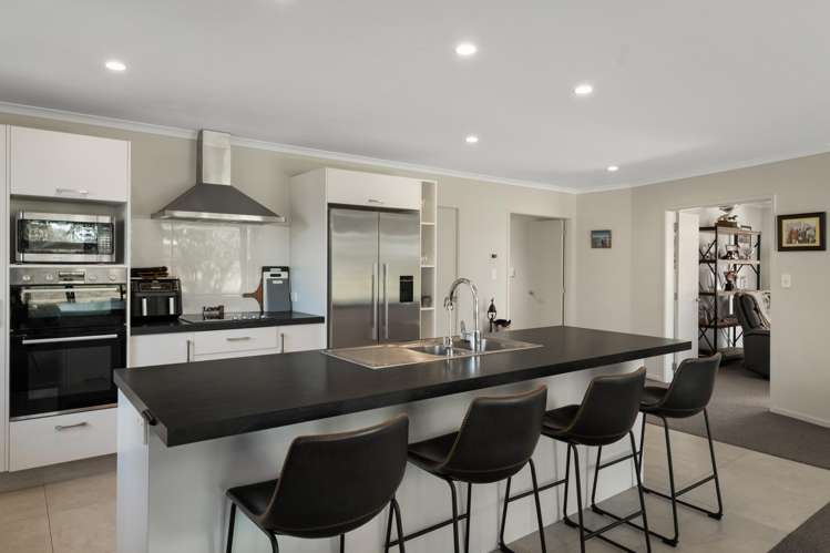 12 Turnberry Close, Aongatete_5