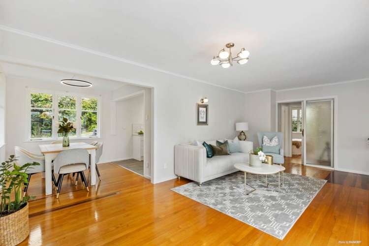 1/18 Bond Crescent Forrest Hill_6