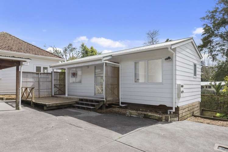 211 Henderson Valley Road Henderson_11