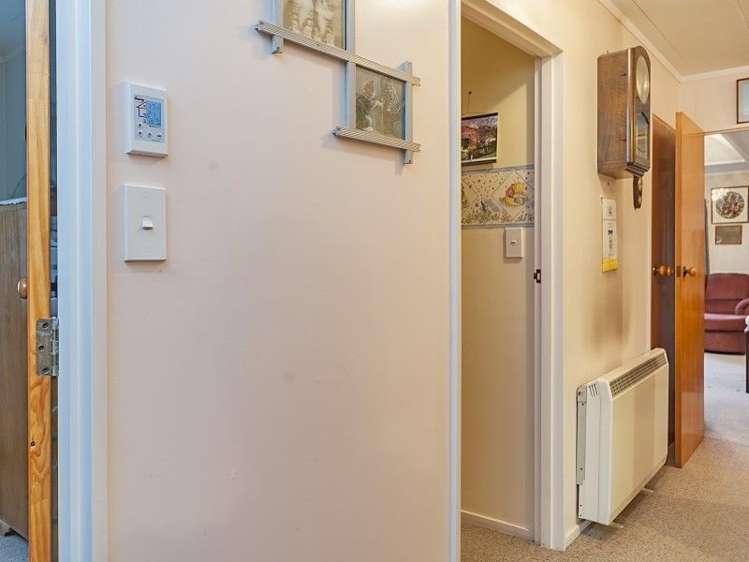 28 Aldinga Avenue Stoke_10