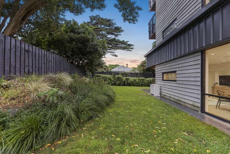 104/74 Victoria Street Onehunga_13