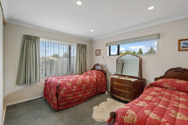 81 North Terrace Darfield_10