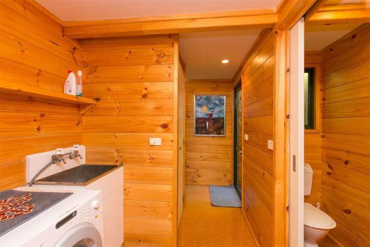 409 Karaka Bay Road Karaka Bays_13