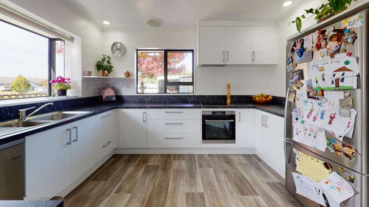 6 Williamson Place Allenton_1