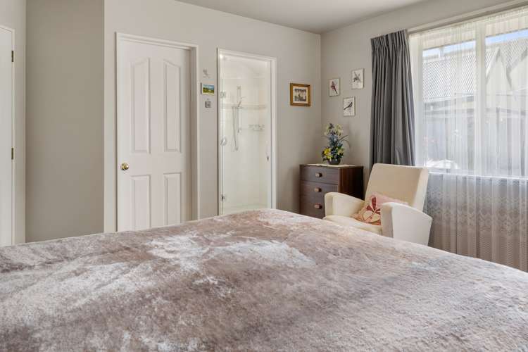 24 Malthouse Crescent Brightwater_16