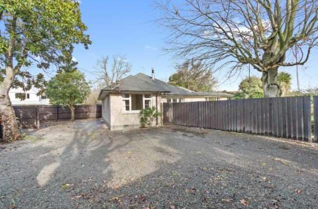 33a Garreg Road Fendalton_1