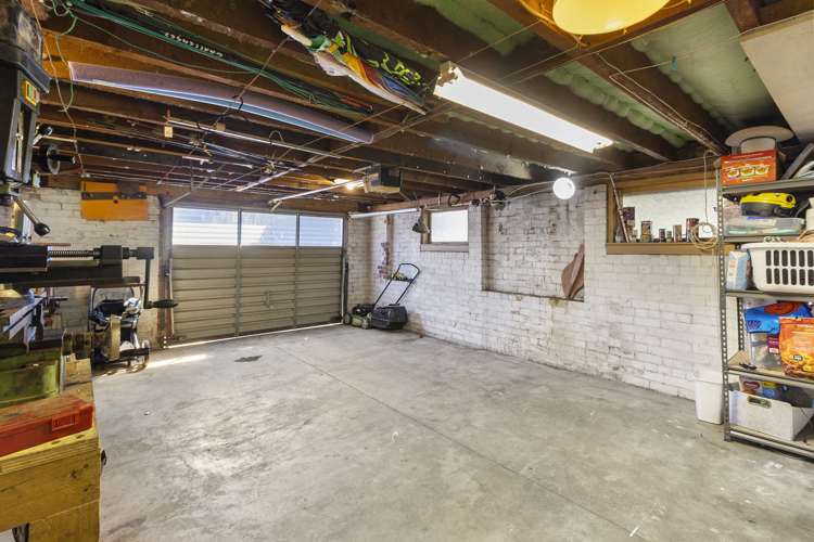 12 Fairlea Road Te Atatu South_16