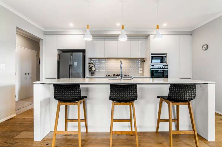 13 Kuku Avenue Red Beach_8