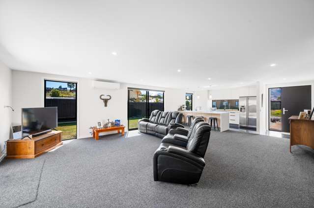 4 Pennycook Place Lake Hawea_2