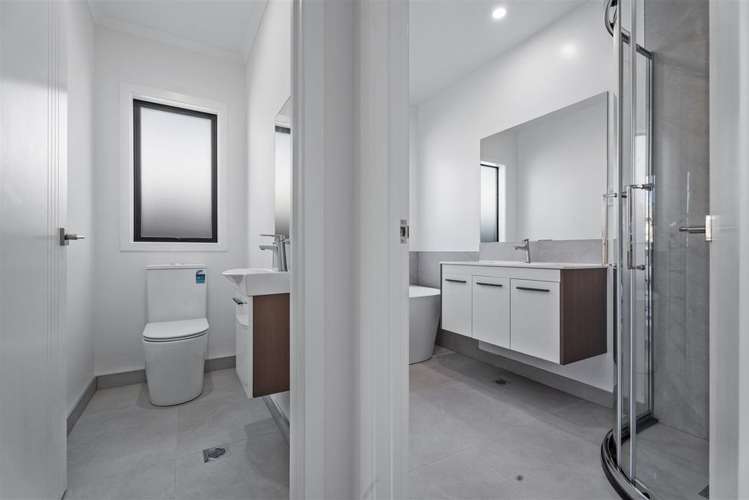 2/18 Church Road_4