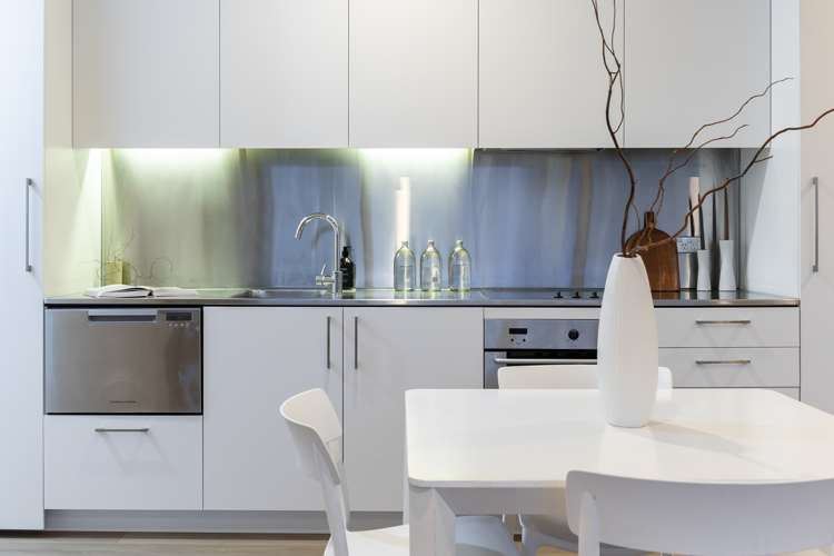 3b/12 Fisher-Point Drive Auckland Central_8