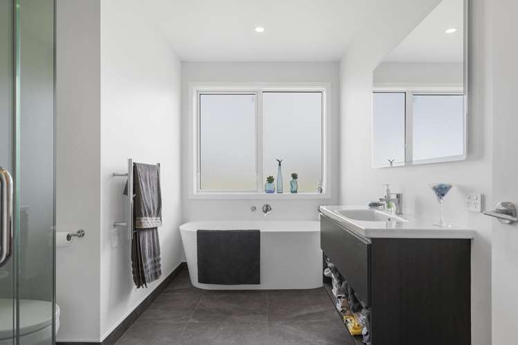79 Miro Street Lansdowne_18