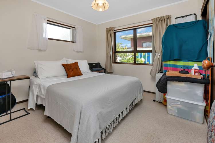 2/60 Mill Road Kensington_12