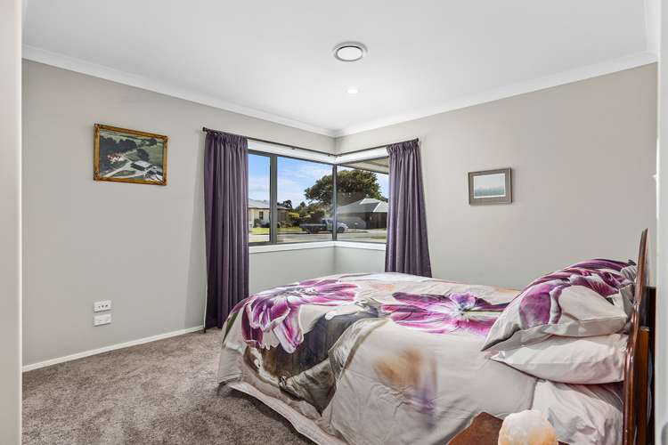 34 Armstrong Avenue Carterton_17