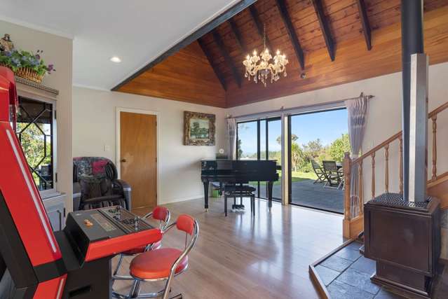 Growing Your Family? Views 4HA! CV $2.355M