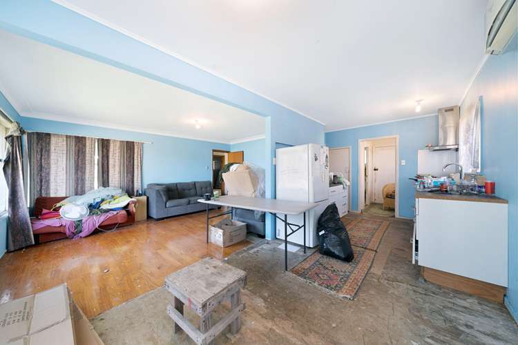 9 Halswell Street Mangere East_14