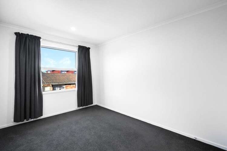 2/178 Old Farm Road 1074_9