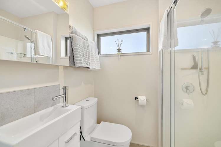 2 Albion Lane Hillmorton_11