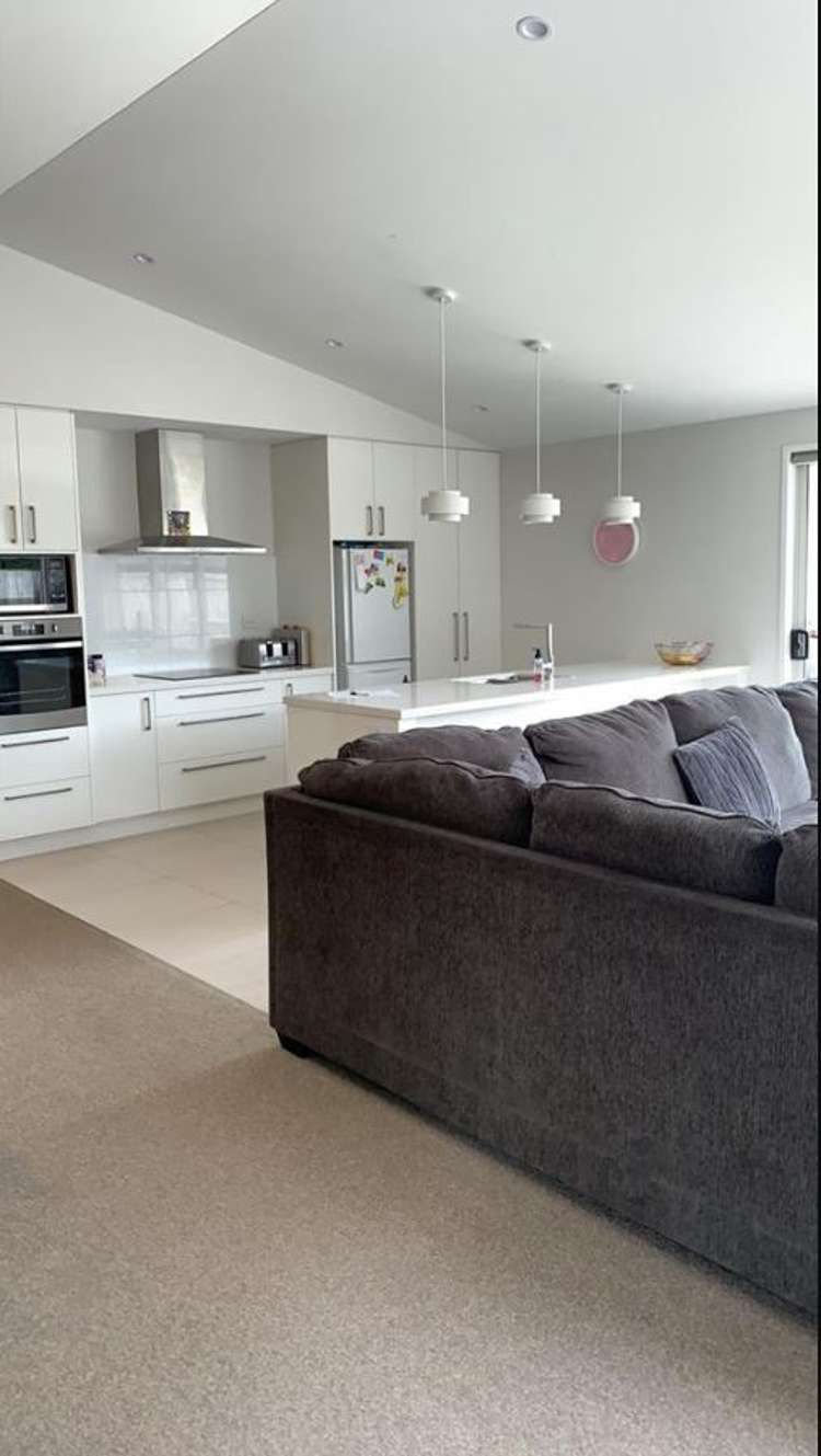 22 Rotomanu Place Pyes Pa_1