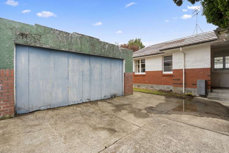 61 Glen Road Stokes Valley_17