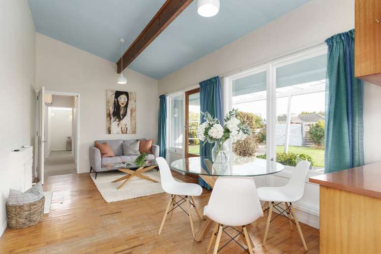 6 Barclay Place Burwood_5