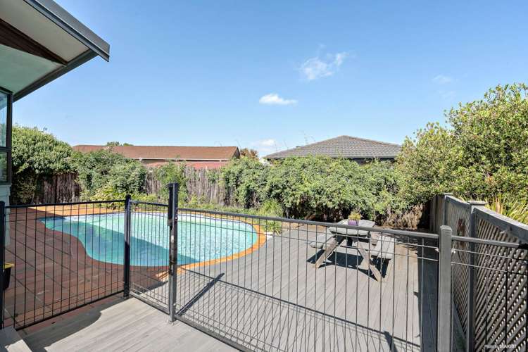 3 Bluewater Place Wattle Downs_19