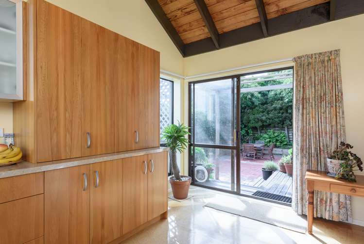 12 Puketai Place Pukerua Bay_7