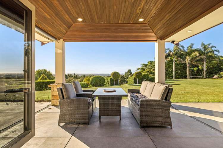 86 MacWhinney Drive Drury_7