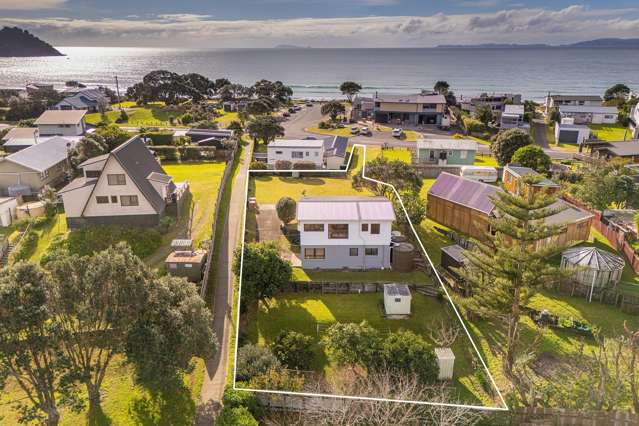 353 Tangiora Avenue Whangapoua_1