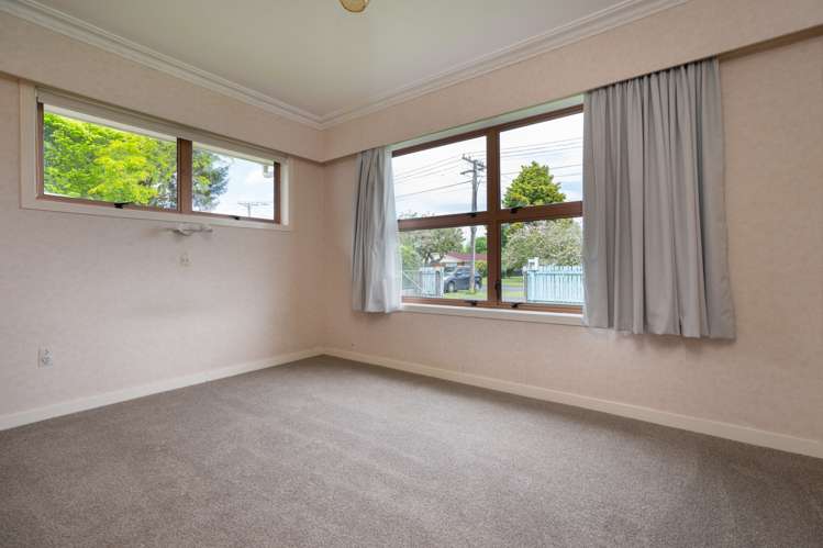 31 Campbell Street Leamington_11