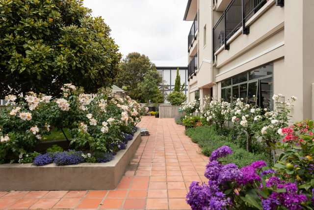 12/28 Hobson Street Thorndon_4