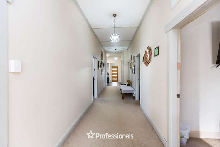 24 Bouverie Street Petone_11