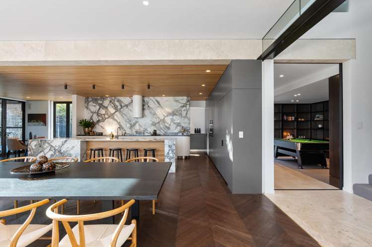 48 Clissold Street Merivale_18