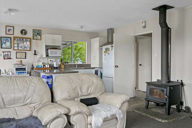 2/11 Matipo Street Taupo_4