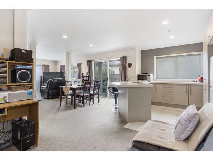 11/100 Millers Road Brookfield_6