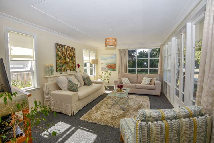 61 Kent Street Carterton_10