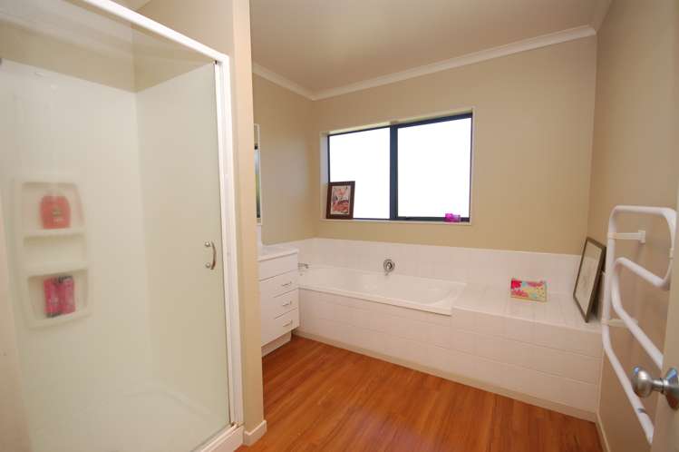 30 Hitiri Road Kinloch_18