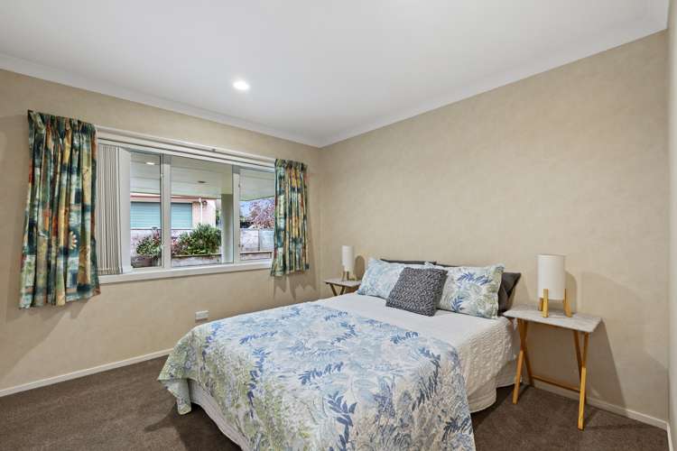 4 Hunt Grove Leamington_11