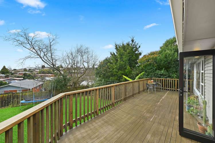 339 Cobham Drive Hillcrest_11