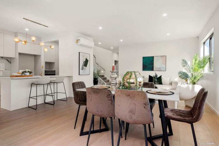 54 Garden View Rise Remuera_2